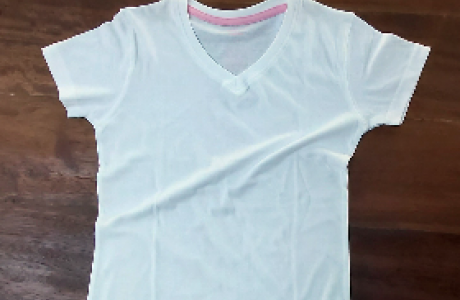 חולצת V לטאי דאי